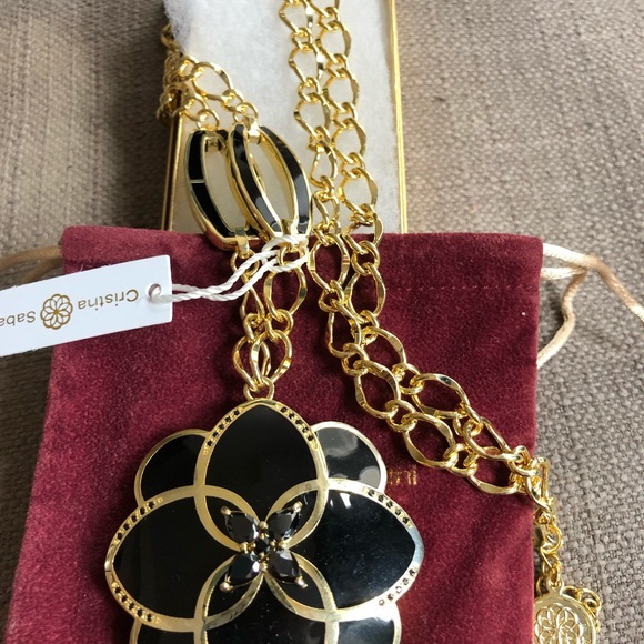 Cristina Sabatini Peonia Flower Black CZ Necklacr - Picture 3 of 8